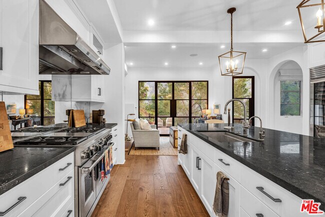 Foto del edificio - 2382 Live Oak Meadows Rd