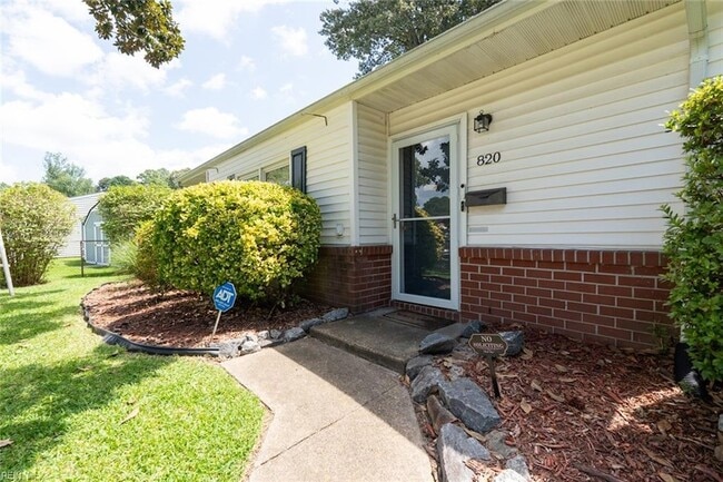 Photo - 820 Plainsman Court Unit House