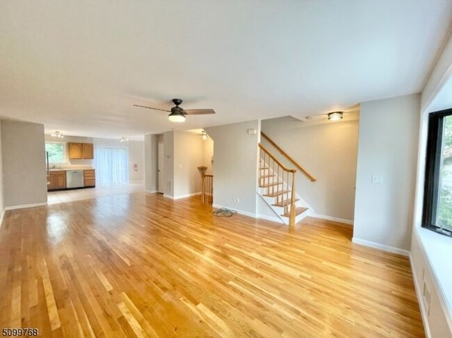 Building Photo - 201 Watchung Ave