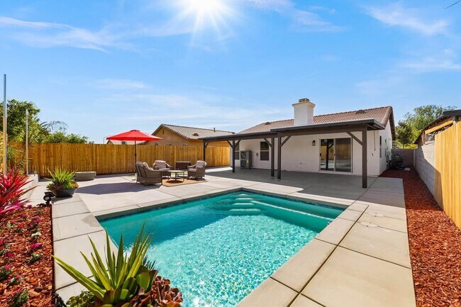 Building Photo - 50855 Chiapas Dr