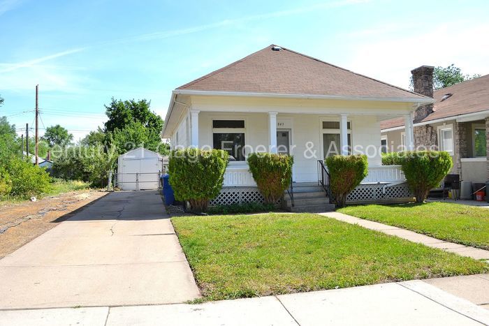Foto principal - 843 28th St