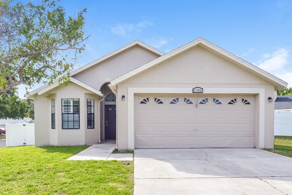 1100 Hackberry Dr, Orlando, FL 32825 House Rental in Orlando, FL
