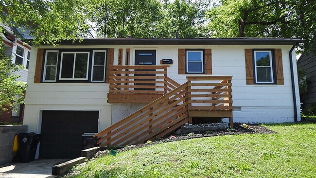 Foto del edificio - 3 bed 1 bath in Midtown KC