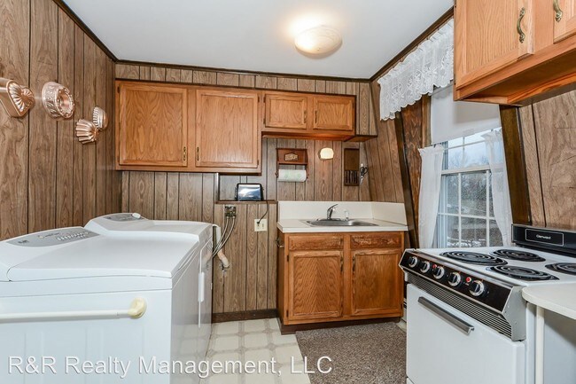 Foto del edificio - 142-144 Linwood Ave