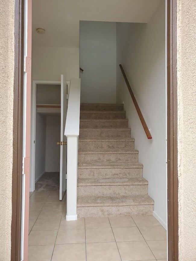 Foto del edificio - 2bd/2ba Condo in Gated Community in Perris