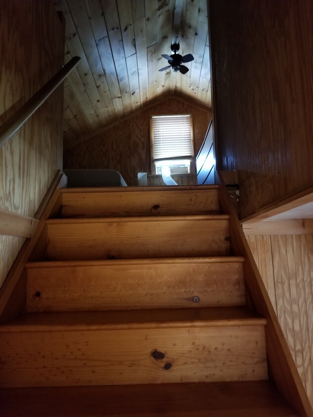 1044 Farmington Ave, Berlin, CT 06037 Apartments in Berlin, CT