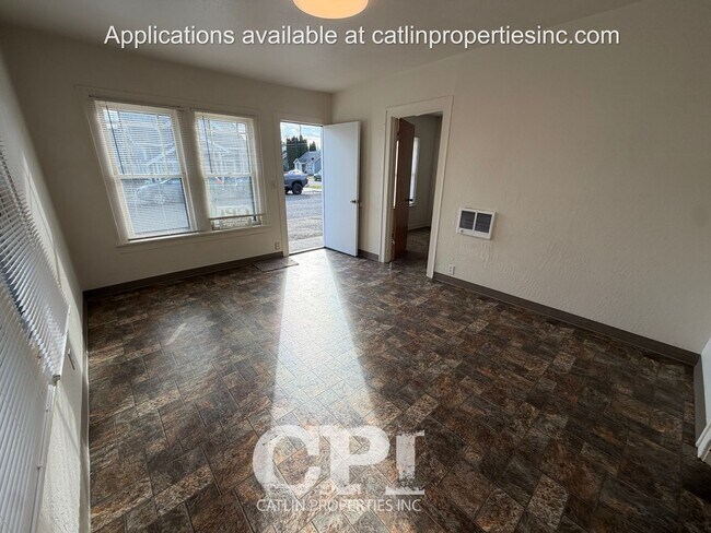 Foto del edificio - 246 B St SW