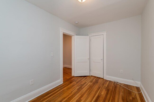 Foto del edificio - 280 Chestnut Ave