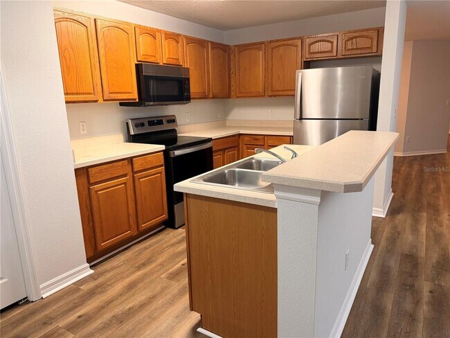 Foto del edificio - 3623 Caruso Pl