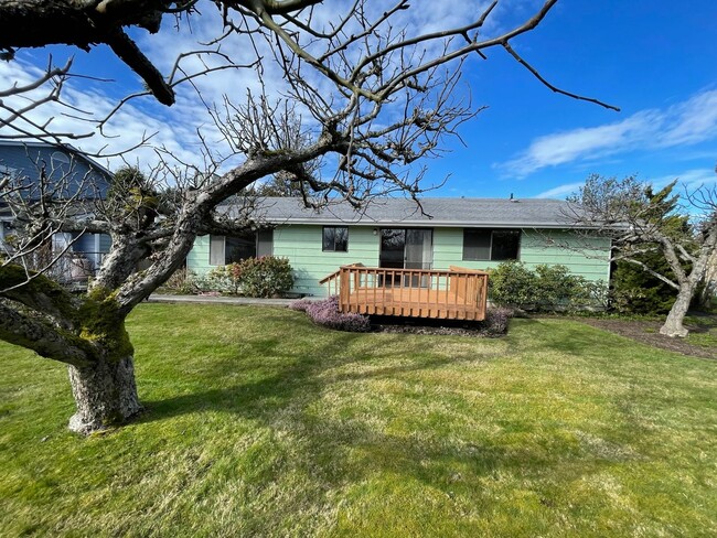 Building Photo - 3801 37th Drive