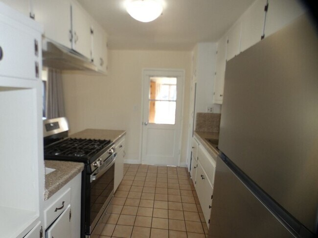 Foto del edificio - Orcutt Home on Large Lot