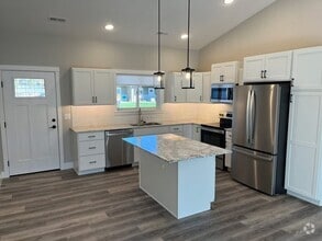 Building Photo - 6326 Beckville ln