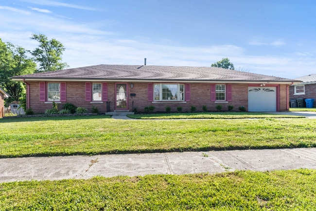 Building Photo - 521 Bryanwood Pkwy