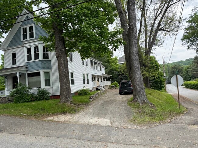 Foto del edificio - 41 Knapp St