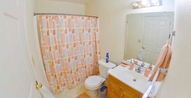 Building Photo - 3D Tour Available - Attached Garage + Pet ...