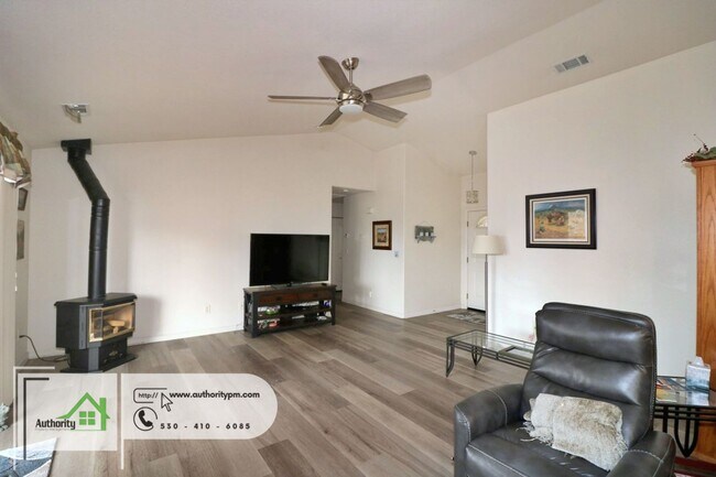 Building Photo - 340 Franciscan Trail