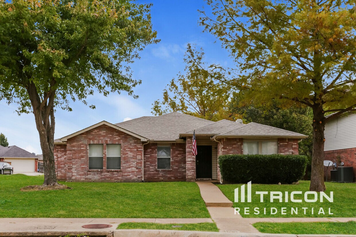 Foto principal - 647 Blue Chalk Dr