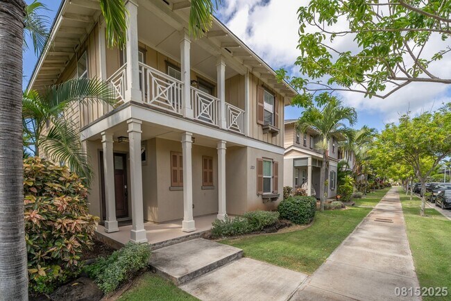 Foto del edificio - Immaculate 4BR 3BA with 34 SOLAR PANELS, C...
