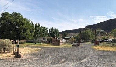 Building Photo - 31409 Moore Rd NE