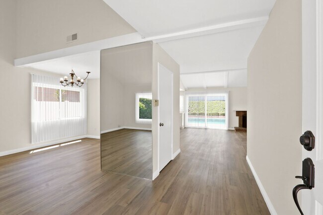 Building Photo - Spacious Home in Hacienda Heights