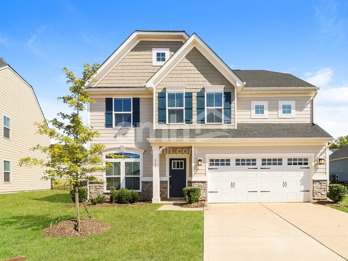 Foto principal - 561 Larragan Dr