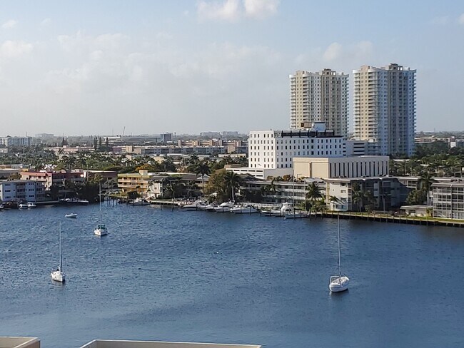 Vista desde el balcón - 137 Golden Isles Dr