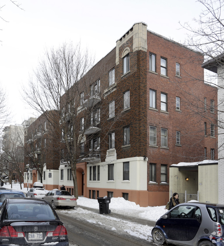 Building Photo - 3515-3525 Durocher