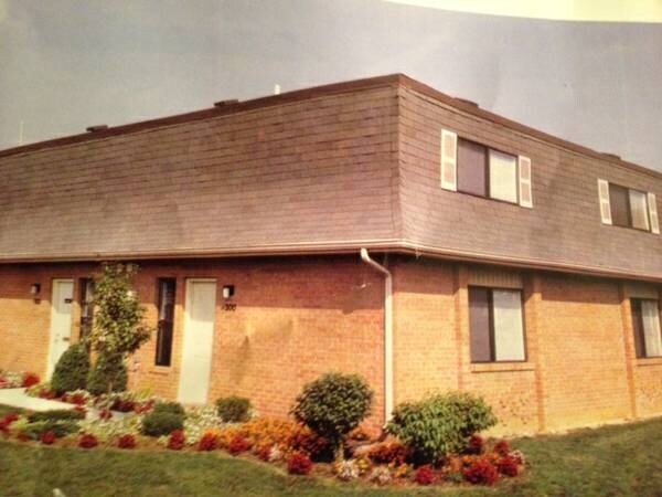 Building Photo - 1516 Trachsel Pl