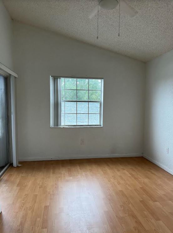 Foto del edificio - 2861 N Oakland Forest Dr