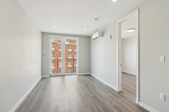 Building Photo - The Frances at Ashmont Flats