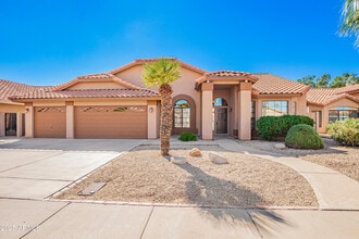 Building Photo - 1517 W Islandia Dr