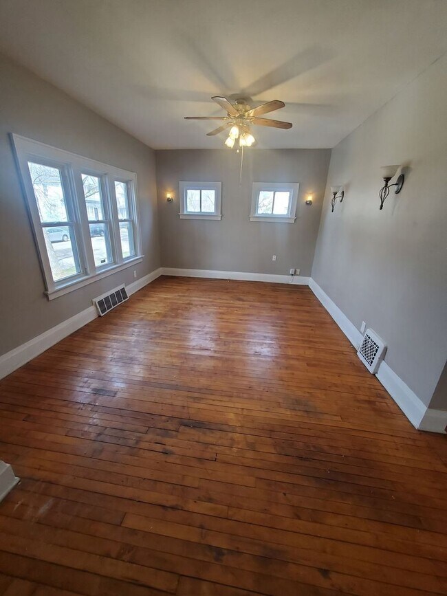 Foto del edificio - 2638-2640 N 17th St. (Duplex)