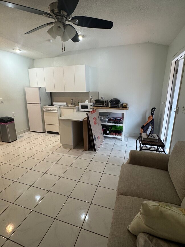 Foto del edificio - 5501 SW 89th Ave