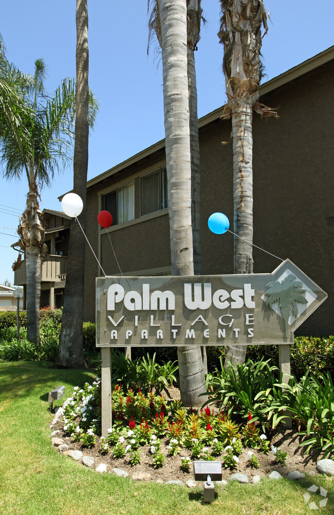 Foto del edificio - Palm West Village