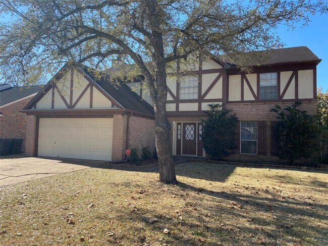 Building Photo - 3330 Hidden Creek Dr