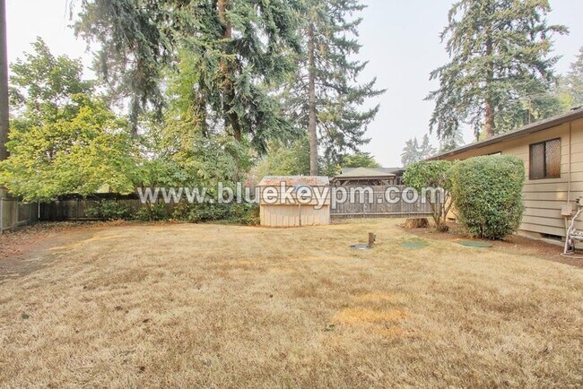 Foto del edificio - 3 Bed/ 2 Bath Home Near Legacy High School and Firstenburg Community Center