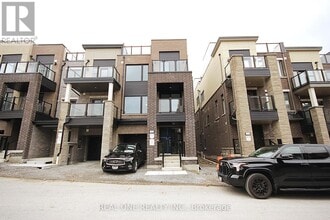 Building Photo - 11 Gothenburg Ln