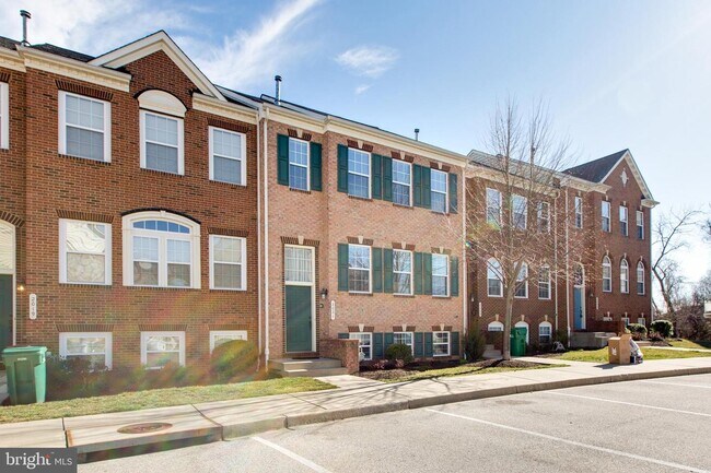 Building Photo - 2021 Crescent Moon Ct