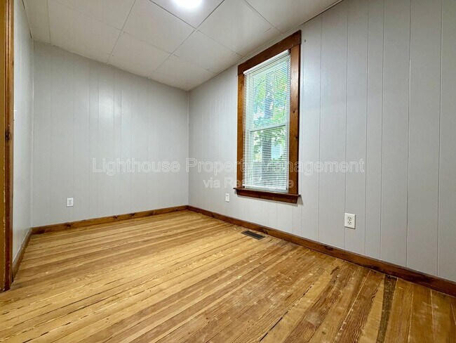 Foto del edificio - 1732 7th St