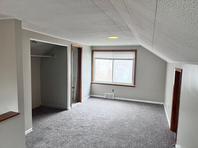 Foto del edificio - 19989 Strathmoor St