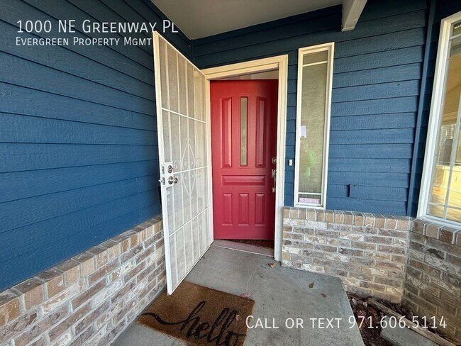 Building Photo - 1000 NE Greenway Pl