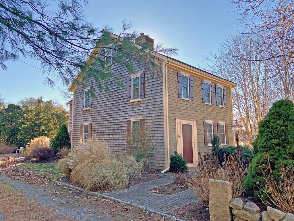 Primary Photo - 65 Acushnet Rd