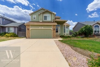 Building Photo - 5625 Fantasia Dr