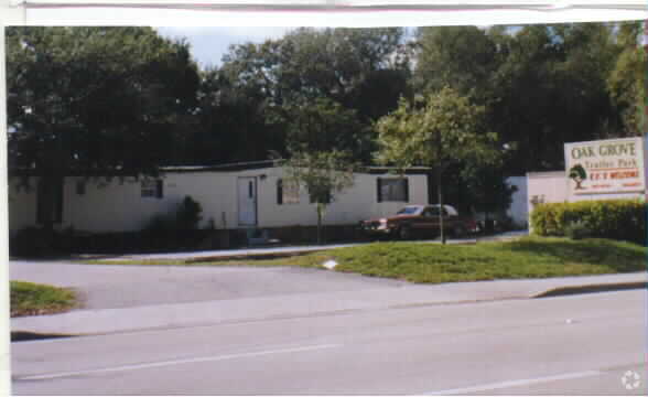 Foto principal - Pinecrest Mobile Home Park