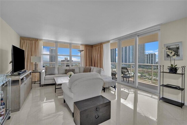 Foto del edificio - 230 174th St