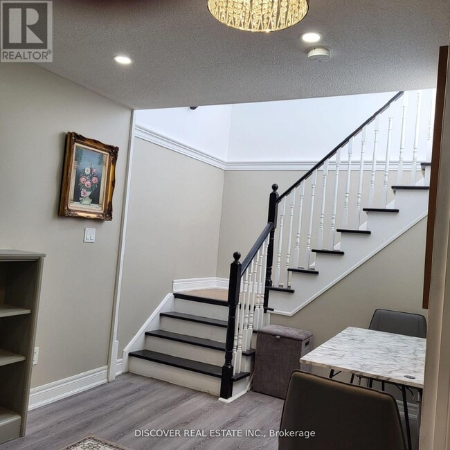 Building Photo - 3286 Flagstone Dr