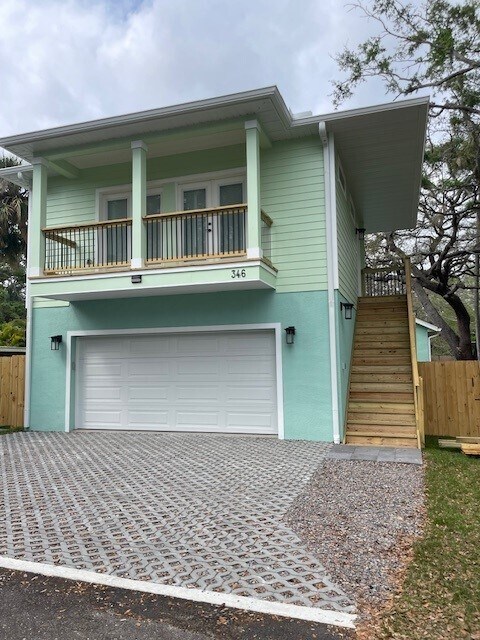 Primary Photo - 336 6th Ave N
