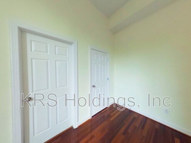 Foto del edificio - 123 E Broad St