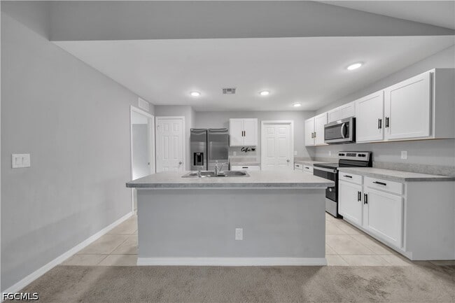 Building Photo - 2617 53rd St W