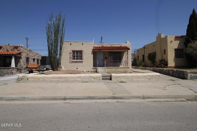 Foto del edificio - 3315 Sacramento Ave